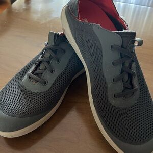 Men’s slip-on shoes Olukai